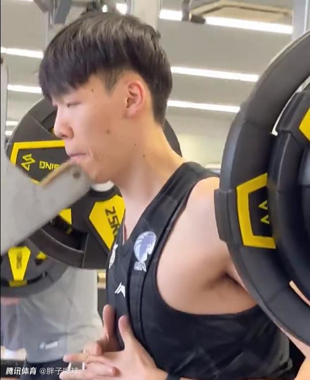 国产啪精品视频网给免丝袜